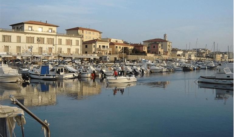 Bilocale A Due Passi Dal Mare Apartment San Vincenzo Exterior photo